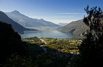 2- Si ritirano le ombre al lago di Mezzola